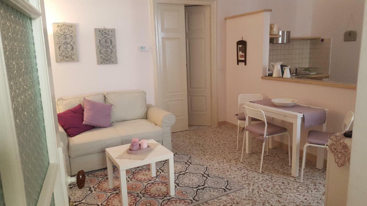 Maison De Famille Acerenza Luaran gambar